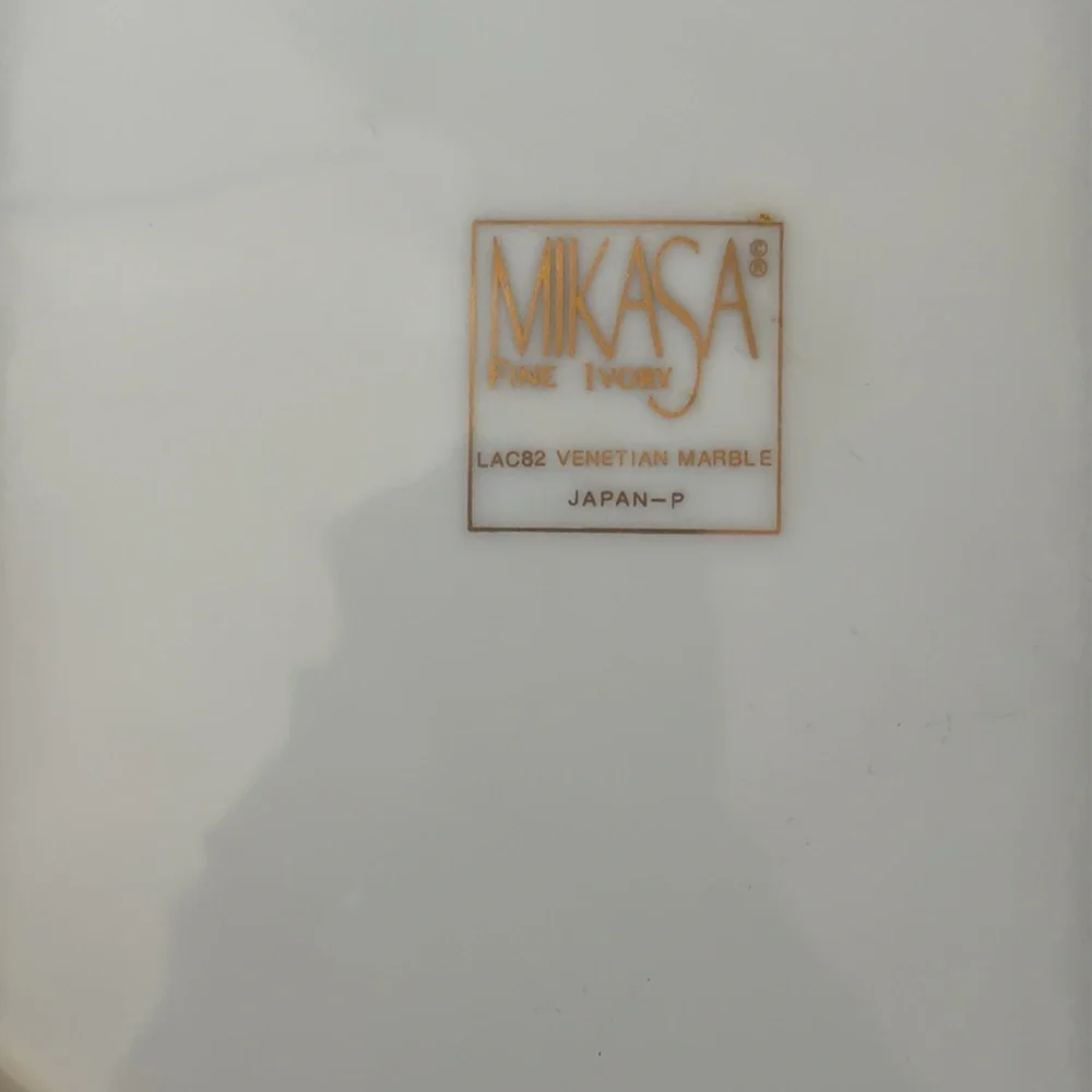 Vintage Mikasa marble 5 piece plates set